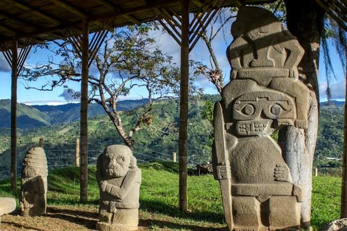 SAN AGUSTIN PUERTA DEL MACIZO COLOMBIANO